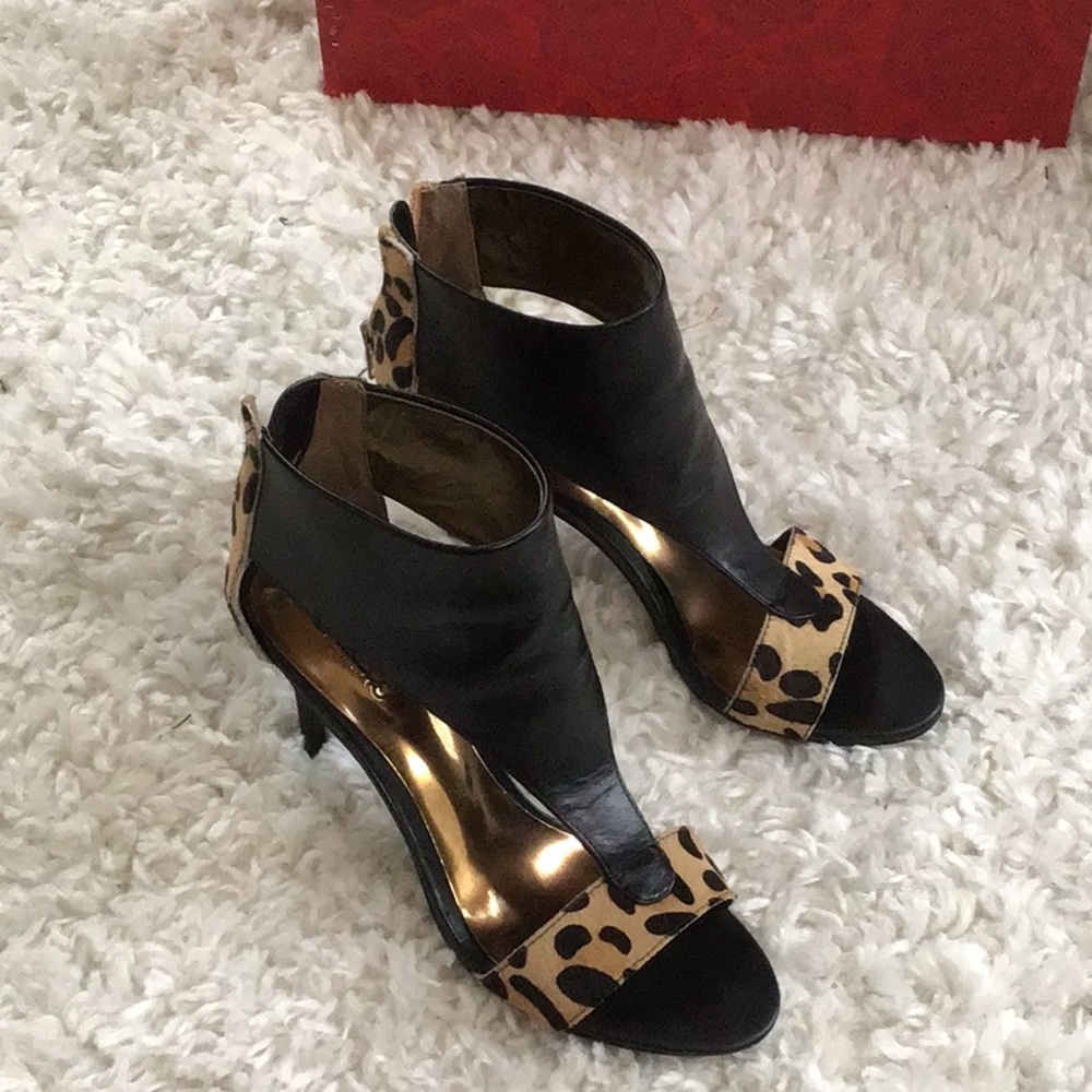 6.5 Carlos Santana Kitten Heel